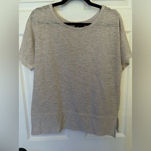 EUC Jones New York Beige Top Sweater Size M